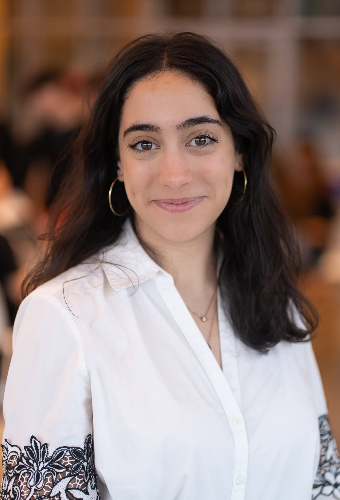 Portrait de Yasmine Ben Arous, participante et collaboratrice de Créativité Québec.